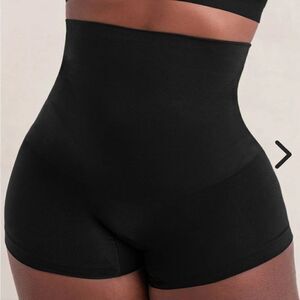 New Shapermint Essentials All Day Every Day High-Waisted Shaper Boyshort